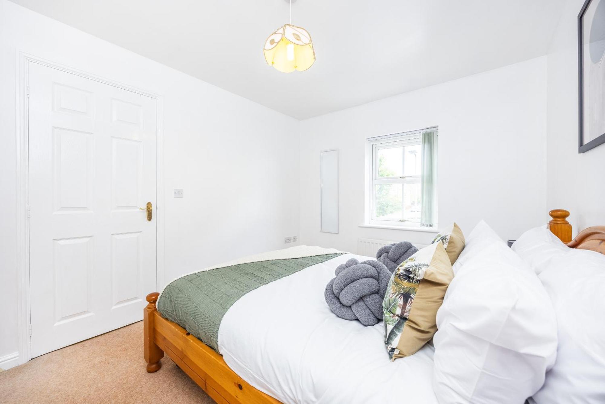 2 Tracy Avenue Villa Slough Buitenkant foto