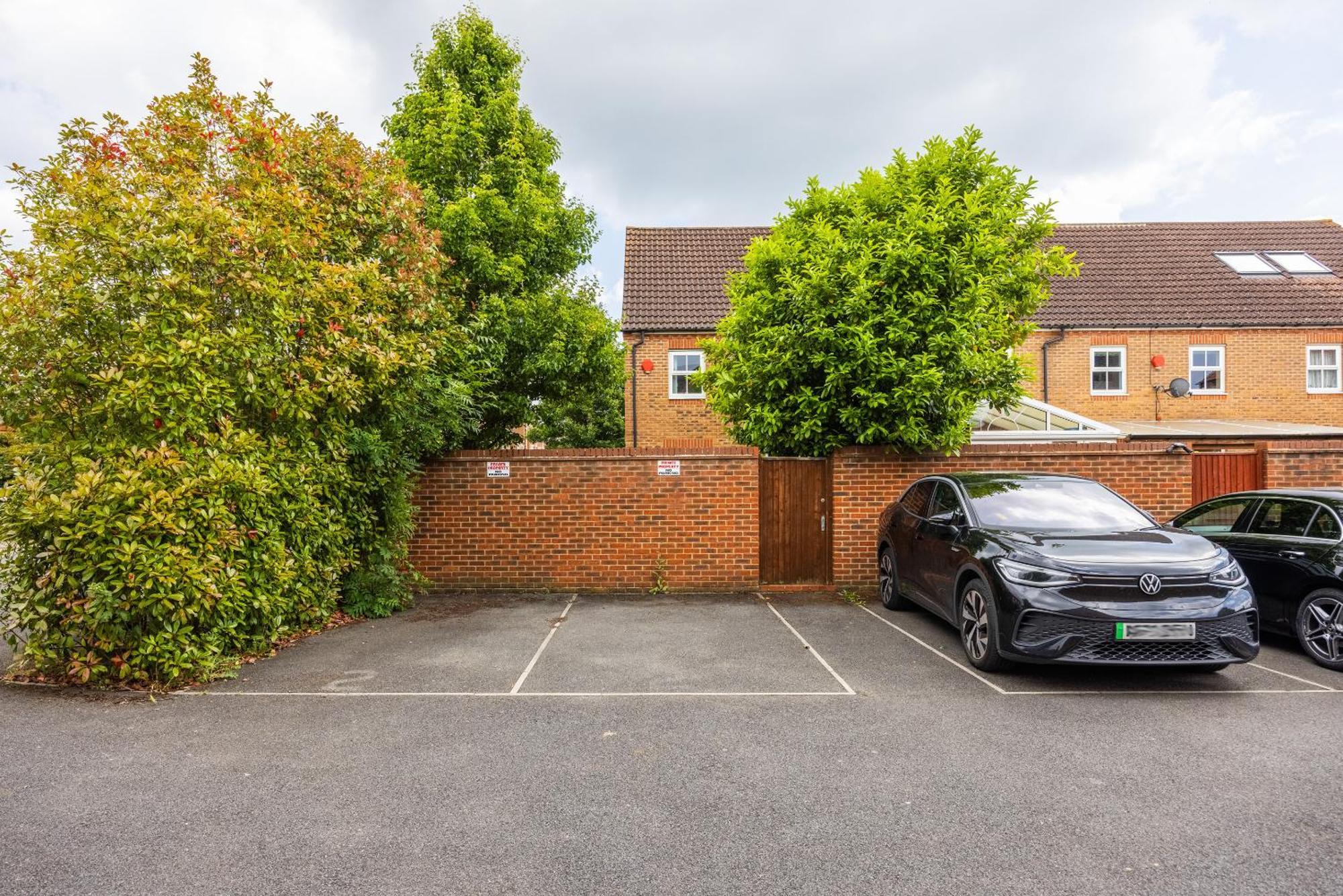 2 Tracy Avenue Villa Slough Buitenkant foto