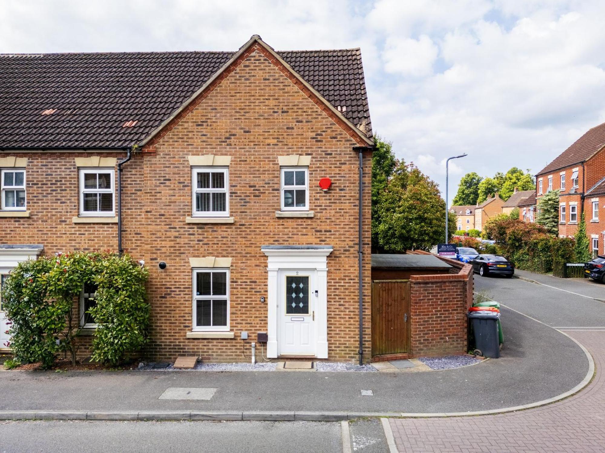 2 Tracy Avenue Villa Slough Buitenkant foto