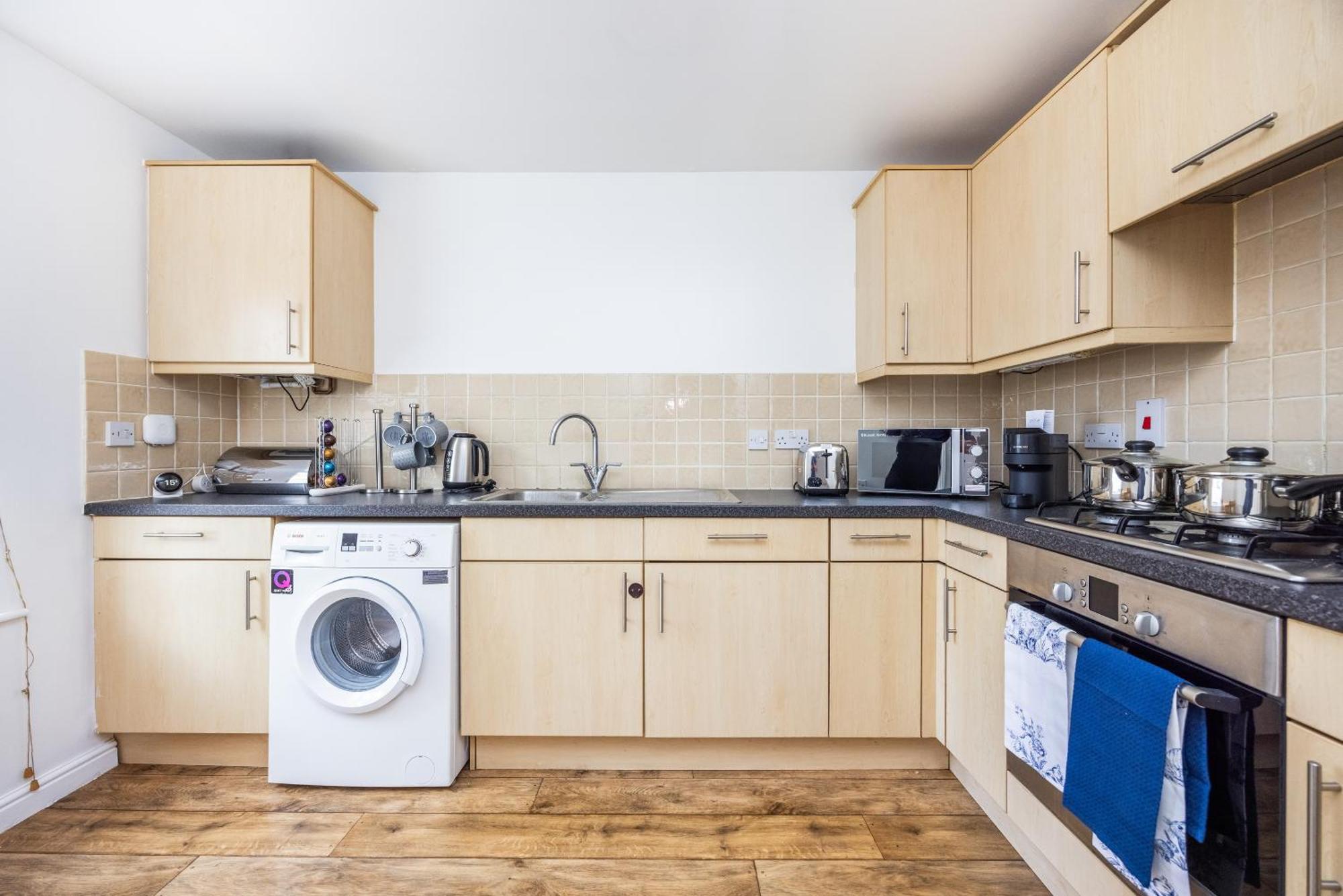 2 Tracy Avenue Villa Slough Buitenkant foto